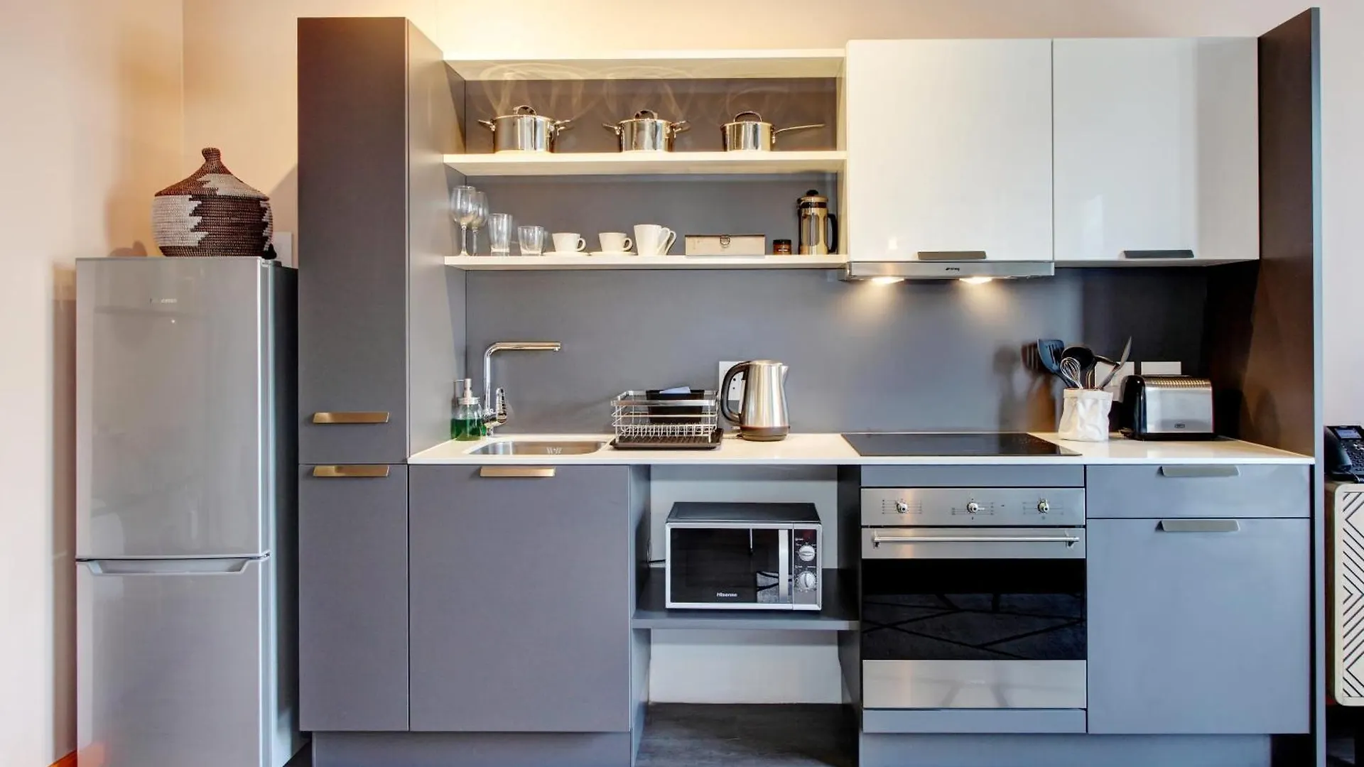 Apartment 406 Wex1 By Perch Stays With Daily Housekeeping Cape Town